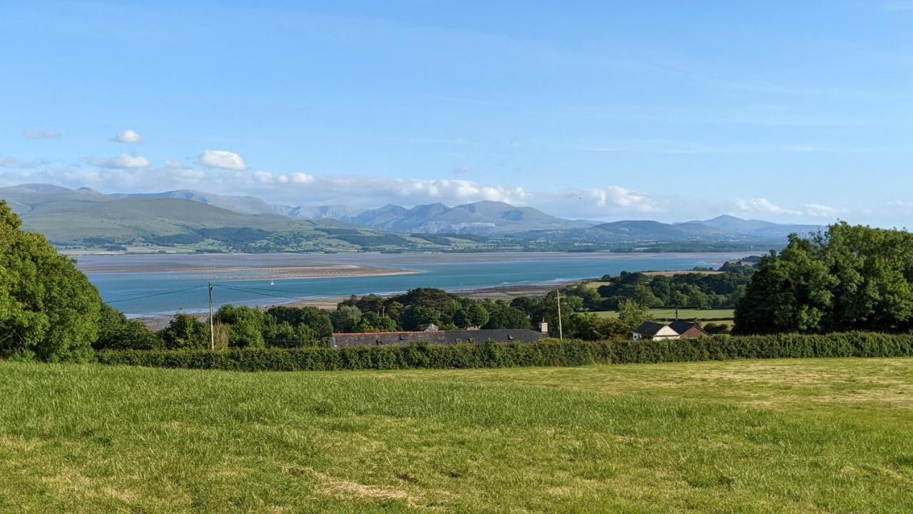 Llinos Cottage Beaumaris Exterior foto